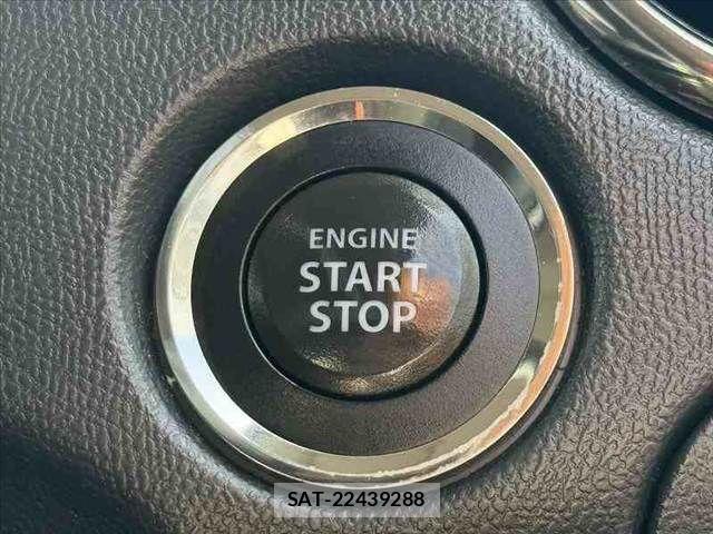 Nissan ROOX 2012-07 8355524-6