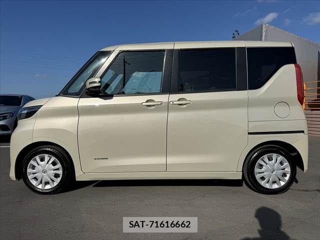 Nissan ROOX 2022-07 8355522-10