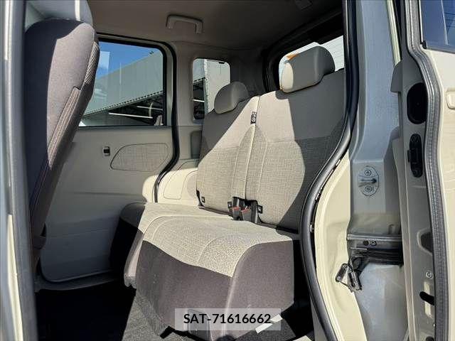 Nissan ROOX 2022-07 8355522-17