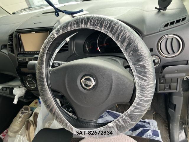 Nissan ROOX 2012-08 8355523-16