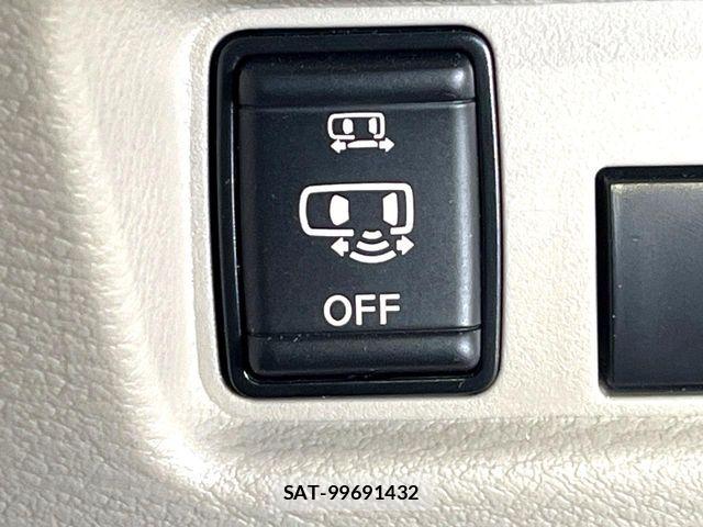 Nissan ROOX 2023-03 8355521-4