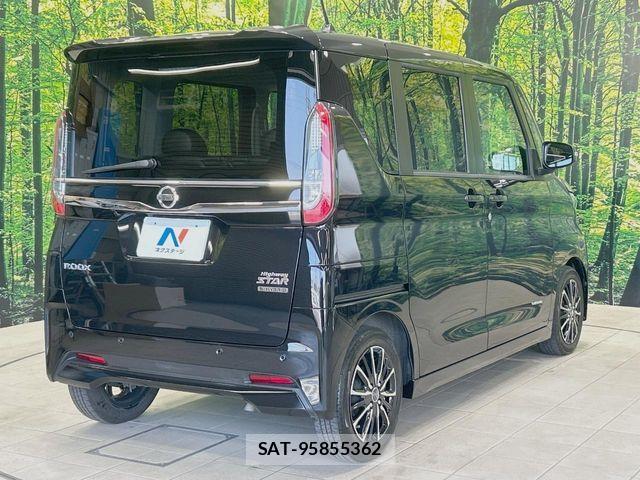 Nissan ROOX 2020-09 8355519-15