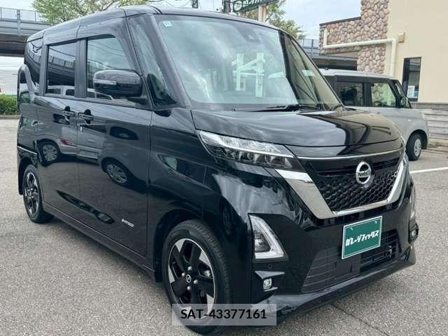 Nissan ROOX 2022-11 8368427-7