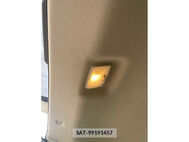 Nissan ROOX 2021-10 8368478-16