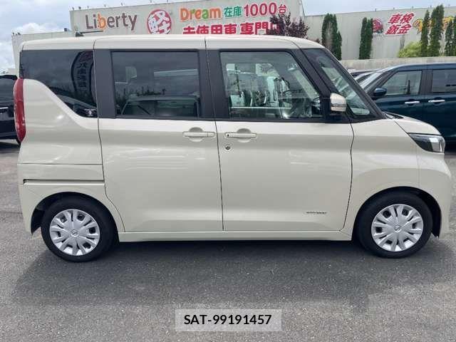 Nissan ROOX 2021-10 8368478-6