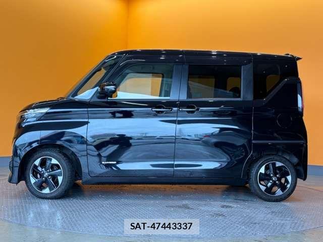 Nissan ROOX 2021-07 8368451-11