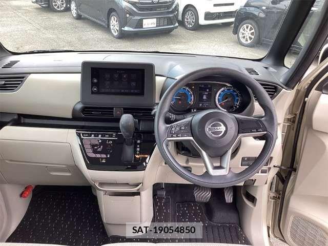 Nissan ROOX 2021-07 8368460-1