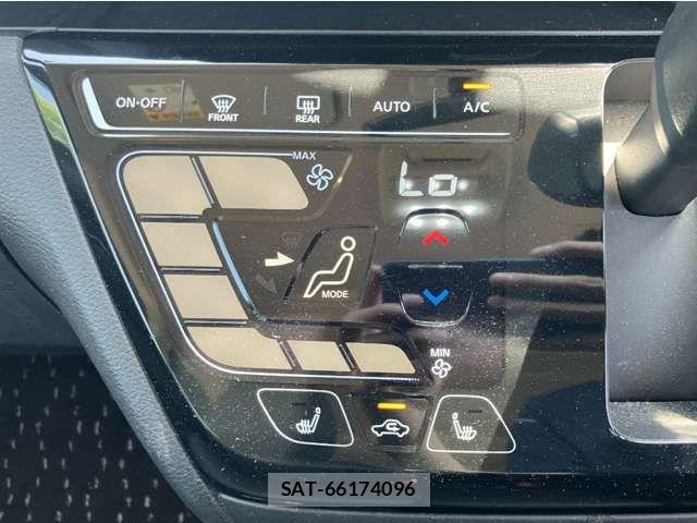 Nissan ROOX 2022-02 8368430-7