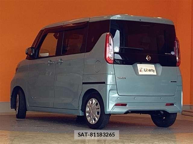 Nissan ROOX 2021-09 8368469-11
