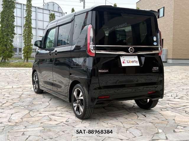 Nissan ROOX 2021-10 8368446-9