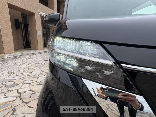 Nissan ROOX 2021-10 8368446-11