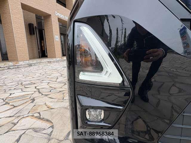 Nissan ROOX 2021-10 8368446-12