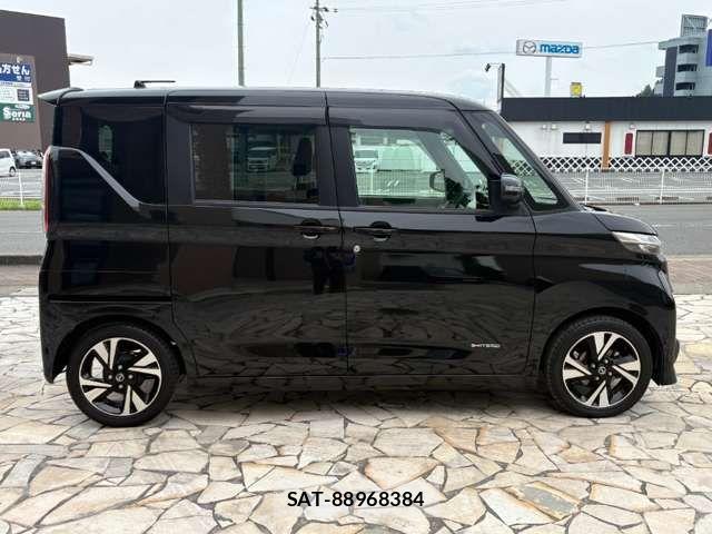Nissan ROOX 2021-10 8368446-6