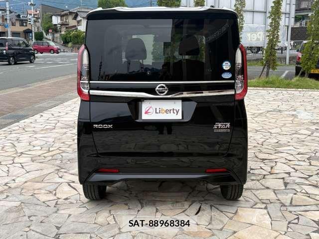 Nissan ROOX 2021-10 8368446-8