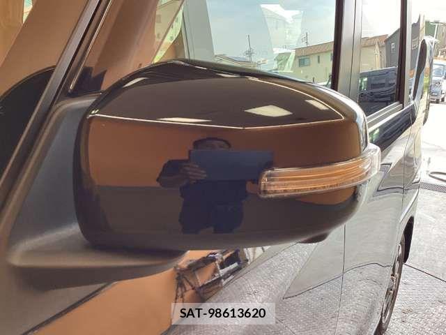 Nissan ROOX 2021-09 8368466-13
