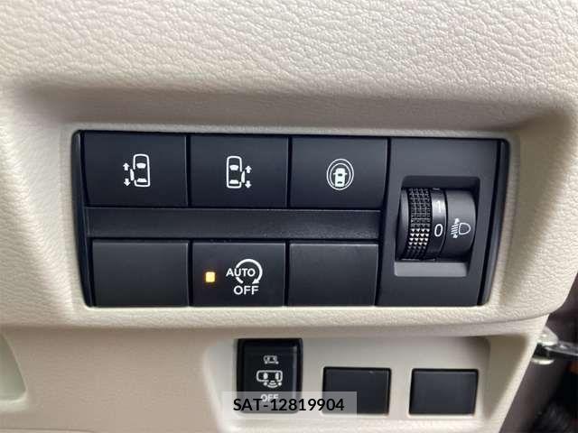 Nissan ROOX 2021-02 8368480-3