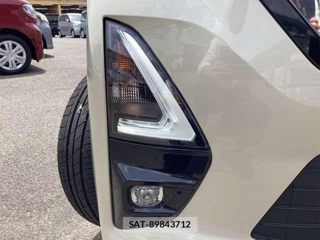 Nissan ROOX 2021-09 8368436-17