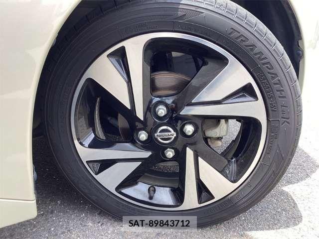 Nissan ROOX 2021-09 8368436-19