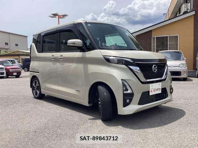Nissan ROOX 2021-09 8368436-5