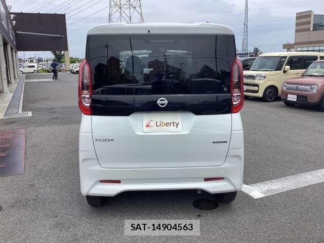 Nissan ROOX 2022-03 8368454-10