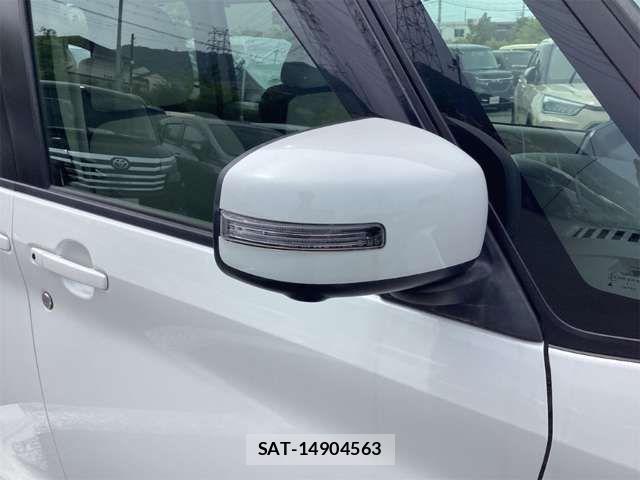 Nissan ROOX 2022-03 8368454-14
