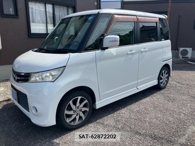 Nissan ROOX 2013-02 8368493-1