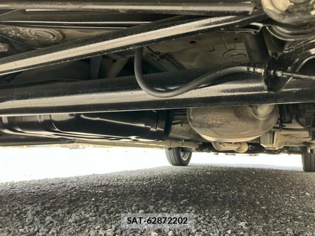 Nissan ROOX 2013-02 8368493-24