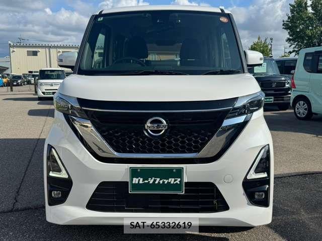 Nissan ROOX 2022-09 8368441-3