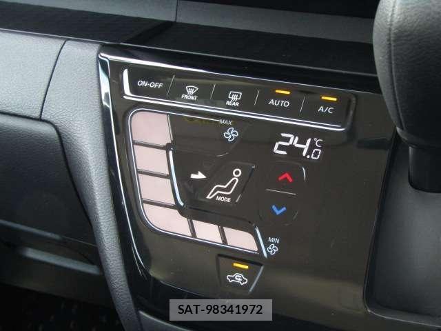 Nissan ROOX 2022-06 8368479-9