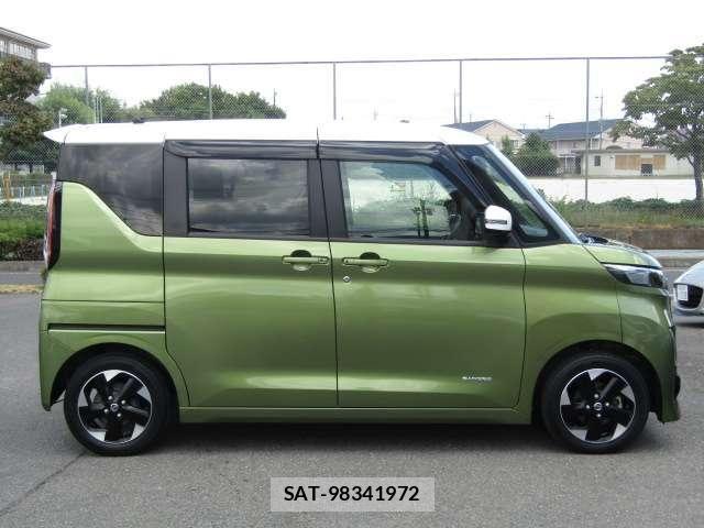 Nissan ROOX 2022-06 8368479-28
