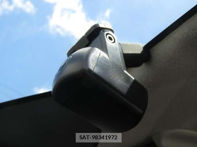 Nissan ROOX 2022-06 8368479-8
