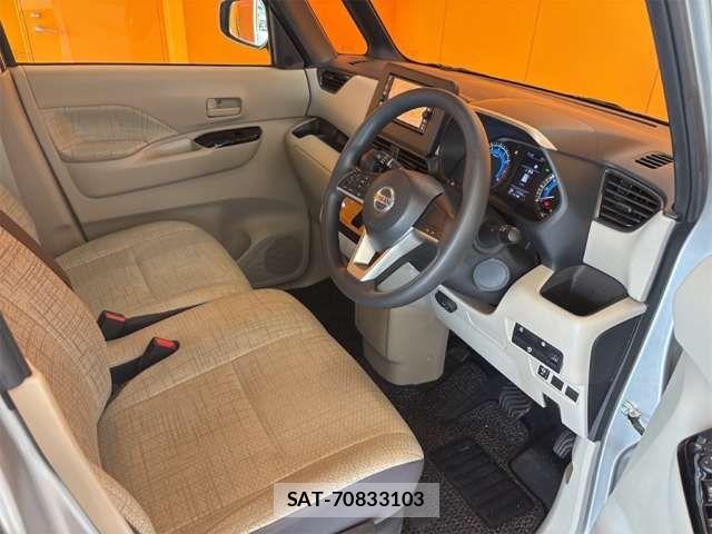 Nissan ROOX 2021-10 8368482-17