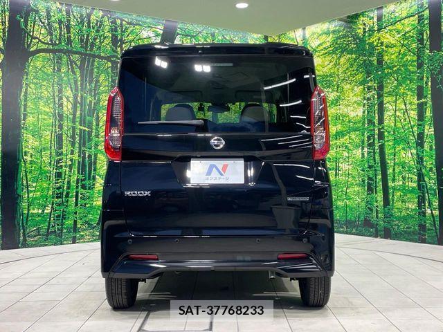 Nissan ROOX 2022-04 8368483-14