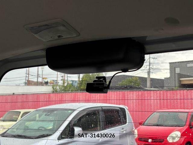 Nissan ROOX 2011-09 8368494-11
