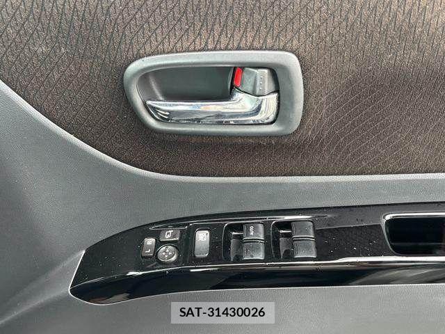 Nissan ROOX 2011-09 8368494-26
