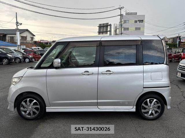 Nissan ROOX 2011-09 8368494-3