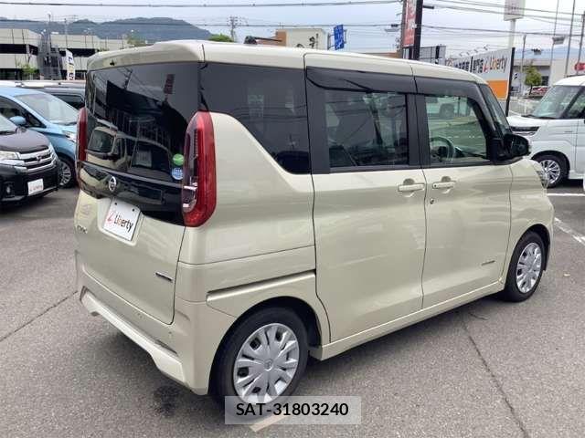 Nissan ROOX 2020-12 8368465-4