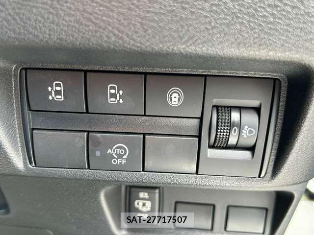 Nissan ROOX 2021-06 8368437-2