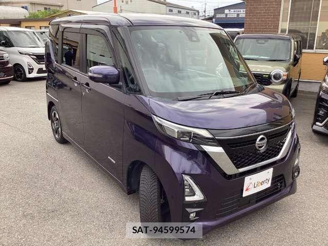 Nissan ROOX 2021-09 8368453-9