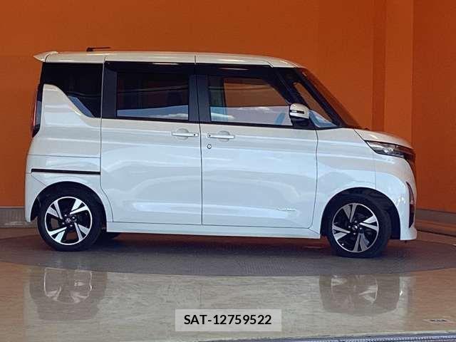 Nissan ROOX 2021-08 8368443-9