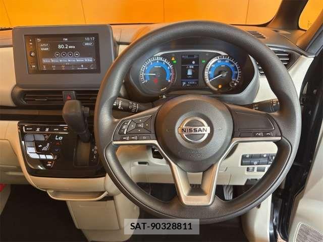Nissan ROOX 2021-06 8368475-1