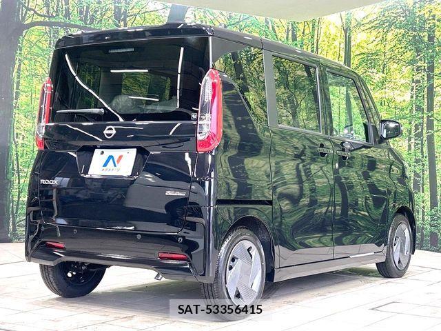 Nissan ROOX 2025-09 8368414-16