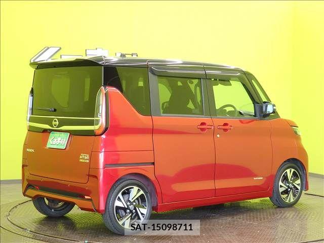 Nissan ROOX 2022-03 8368455-1