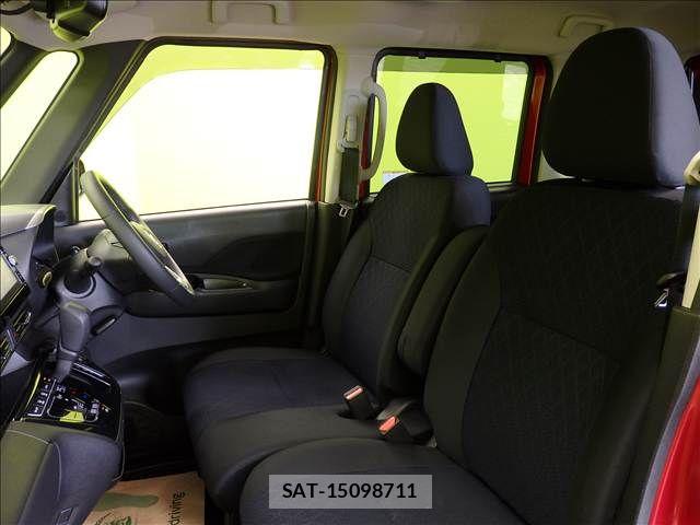 Nissan ROOX 2022-03 8368455-27