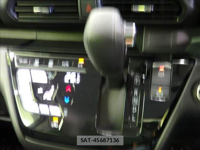 Nissan ROOX 2023-05 8368416-12
