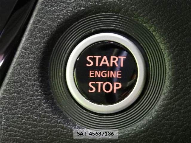 Nissan ROOX 2023-05 8368416-13