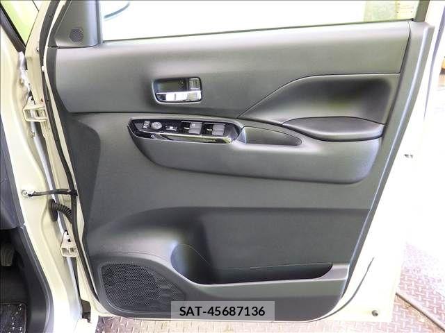 Nissan ROOX 2023-05 8368416-20