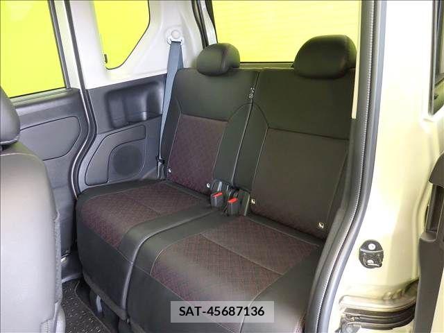 Nissan ROOX 2023-05 8368416-24