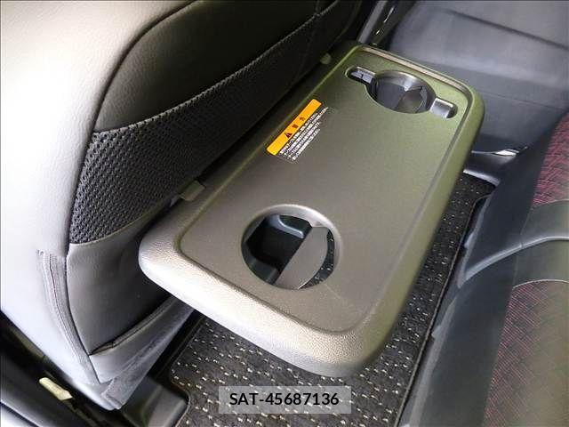 Nissan ROOX 2023-05 8368416-26
