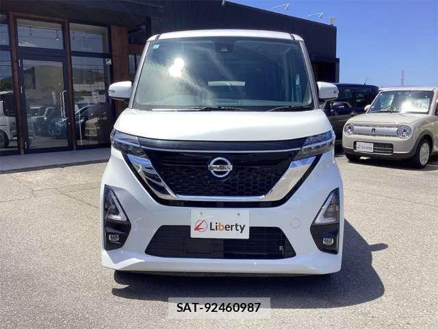 Nissan ROOX 2022-05 8368431-6